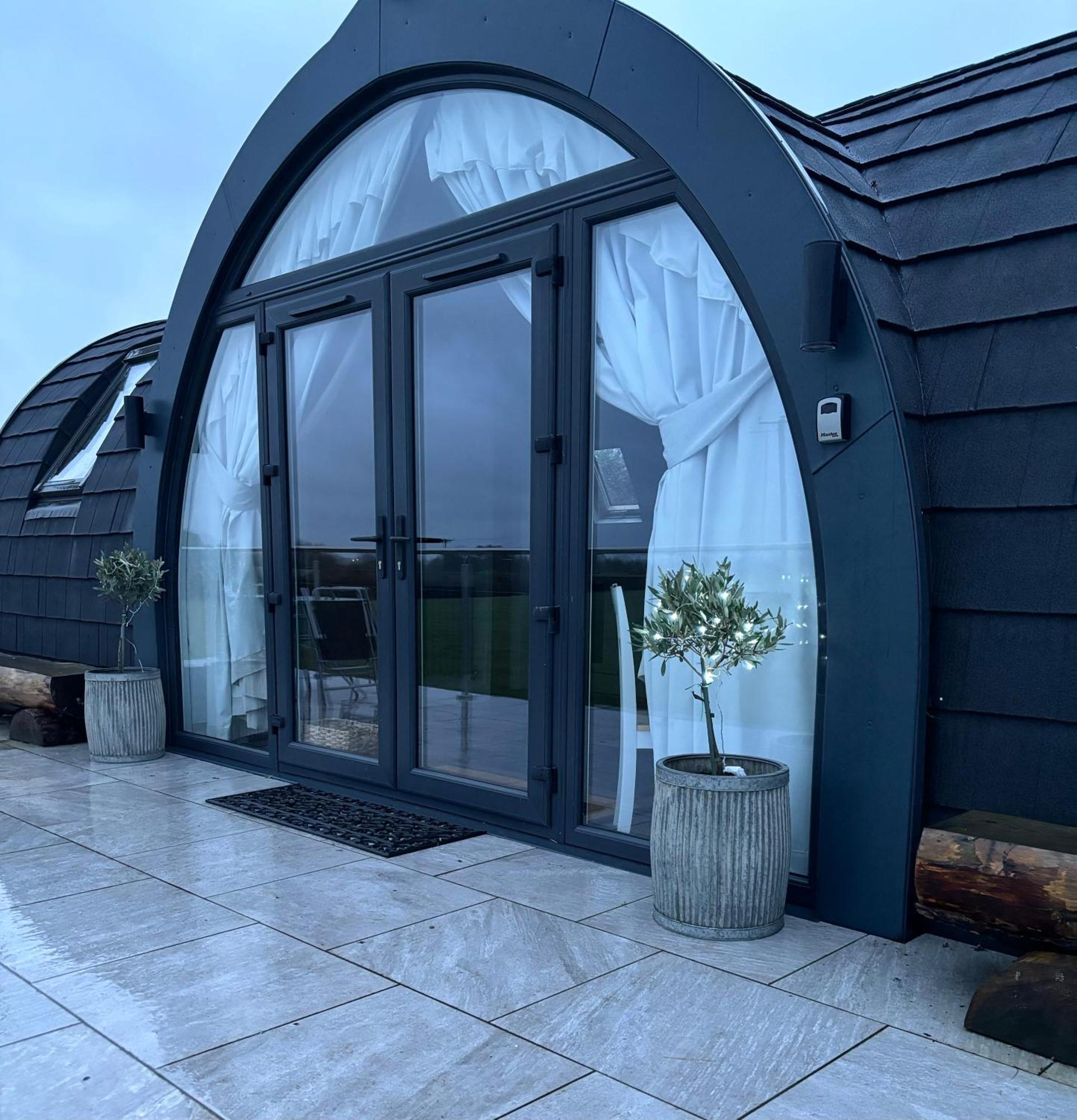 The Pod @ Cold Comfort Farm هينكلي المظهر الخارجي الصورة
